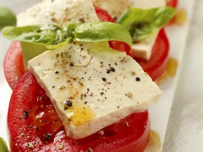 You are currently viewing Caprese Salad