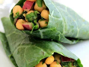 Read more about the article Collard Green Chickpea Wraps